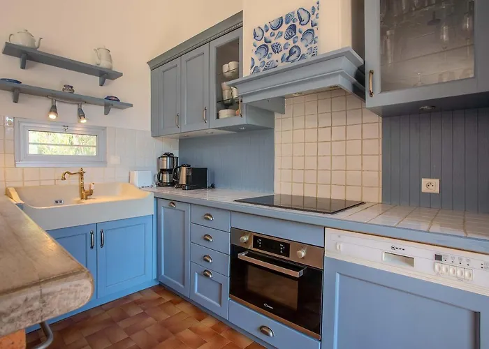 Les Pescadieres * Ле-Лаванду